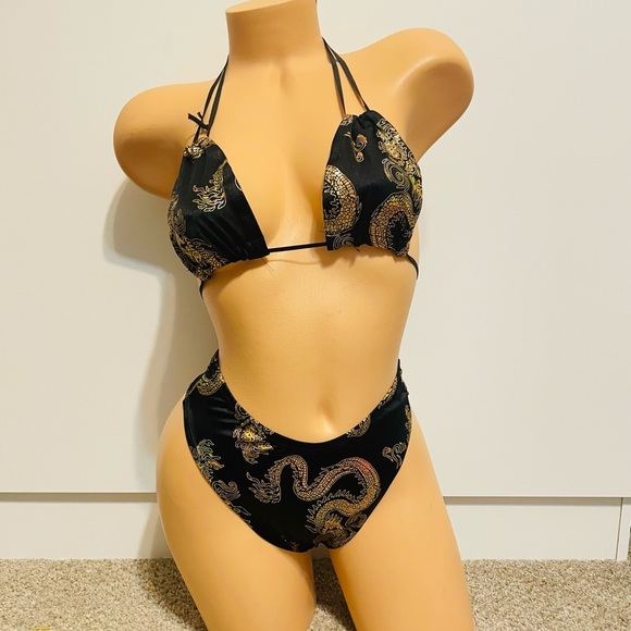 High waist multicolored two piece exotic dancewear set. | Exotic Dancewear - Picture 7 of 7